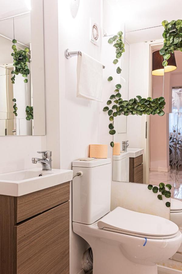 The Artist - Ultracentral Designer Apartment Букурещ Екстериор снимка