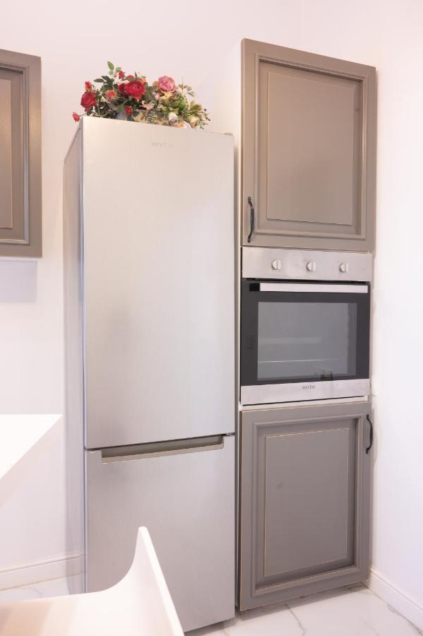The Artist - Ultracentral Designer Apartment Букурещ Екстериор снимка