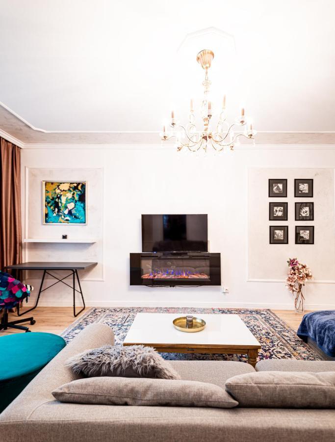 The Artist - Ultracentral Designer Apartment Букурещ Екстериор снимка